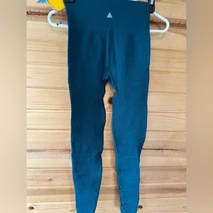 Balance Athletica Evergreen colored leggings